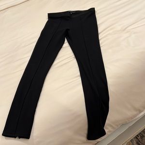 Theory Ankle zip seamed pants. Good condition